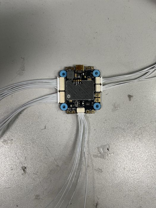 Полетный контроллер для FPV дрона