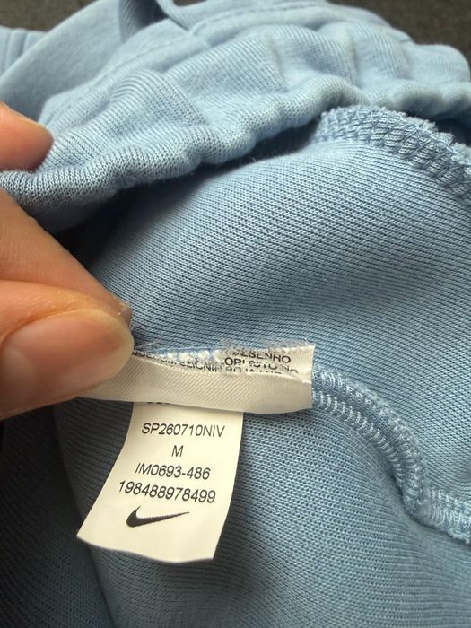 Pantaloni scurti nike tech fleece noi culoare albastru