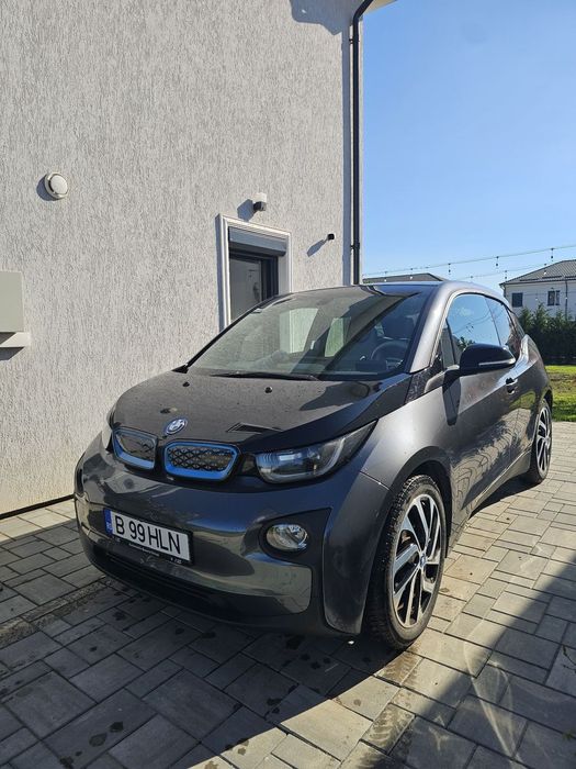 BMW i3 TVA deductibil, Apple Carplay wireless