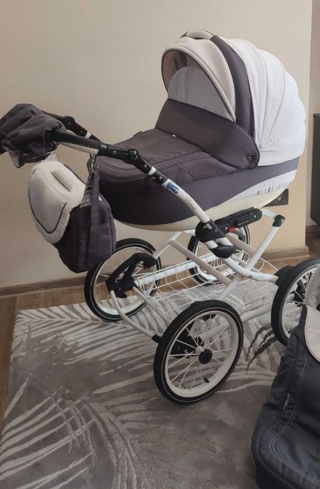 Бебешка количка Adamex Katrina