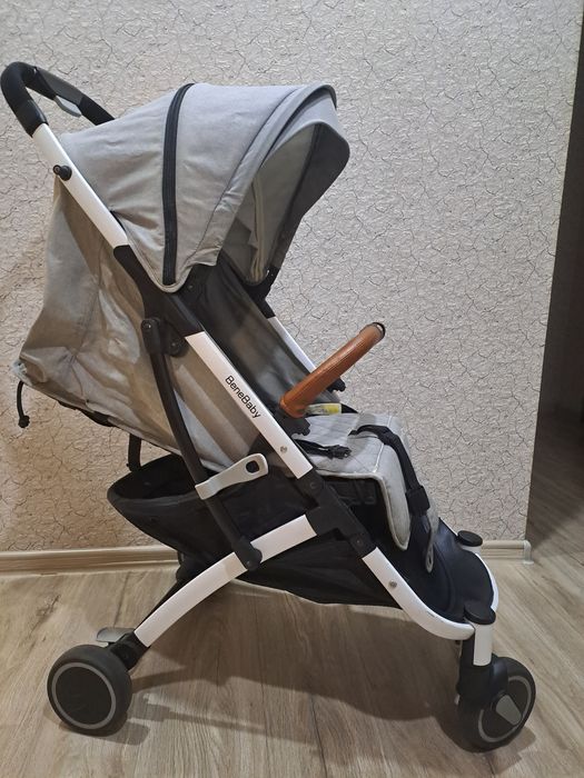 Продам детскую коляску