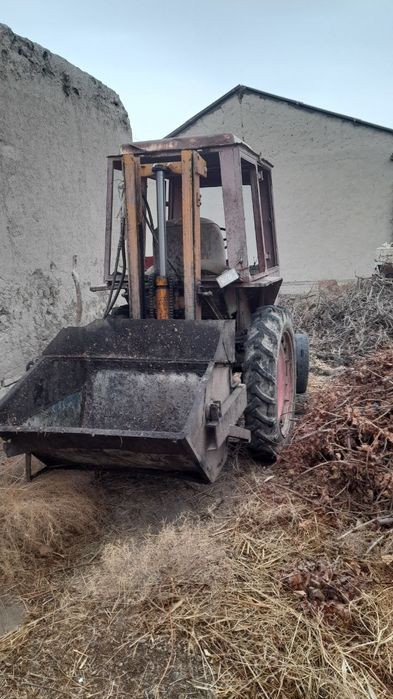 Traktor T25 sotiladi