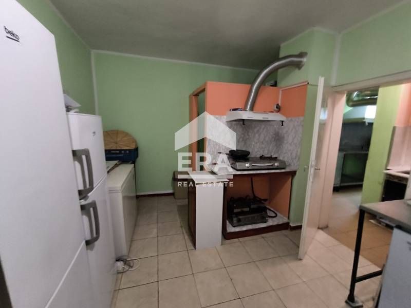 Заведение за бързо хранене на топ локация