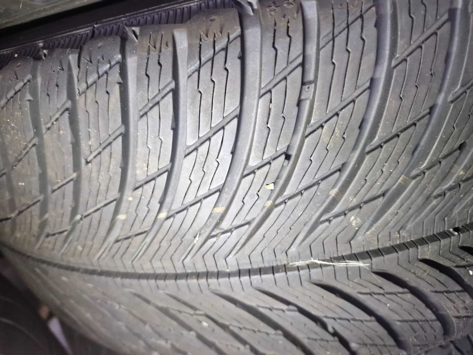 18 цола Оригинални джанти сеат купра зимни гуми 245 45 R18 Seat cupra