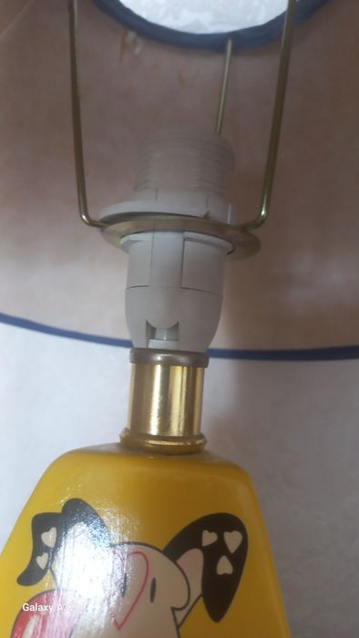 Настольная лампа