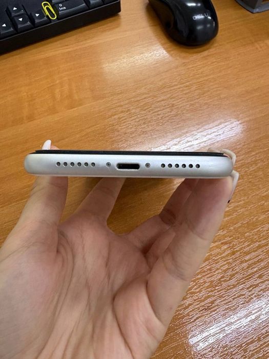 В продаже iPhone 11 на 128gb.