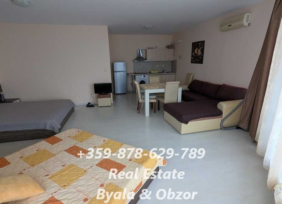 Продава се Едностаен апартамент в к.к. Слънчев бряг - 70 кв.м за 474 €/кв.м - Снимка #3
