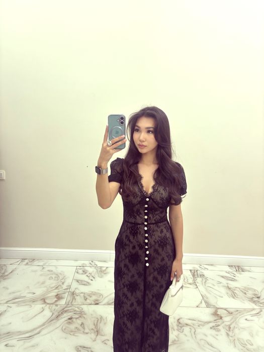 Продам шикарное платье