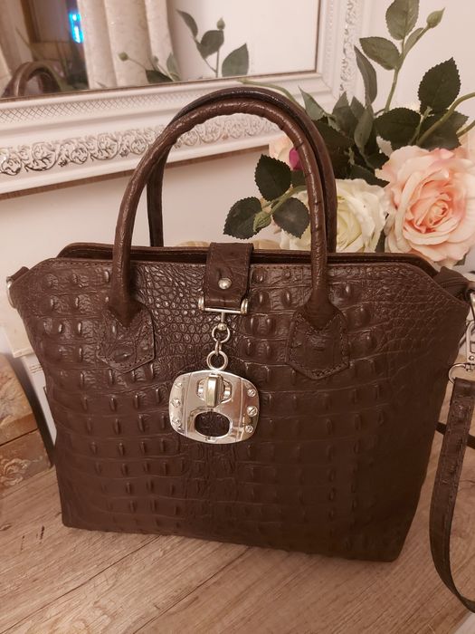 Чанта от естествена кожа