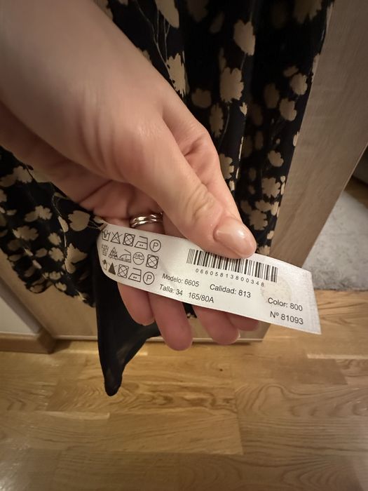 Rochie midi Massimo Dutti
