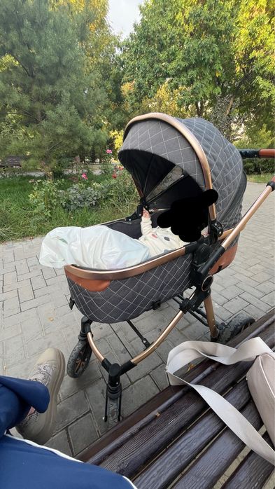 Каляска сатылады состаение хороший