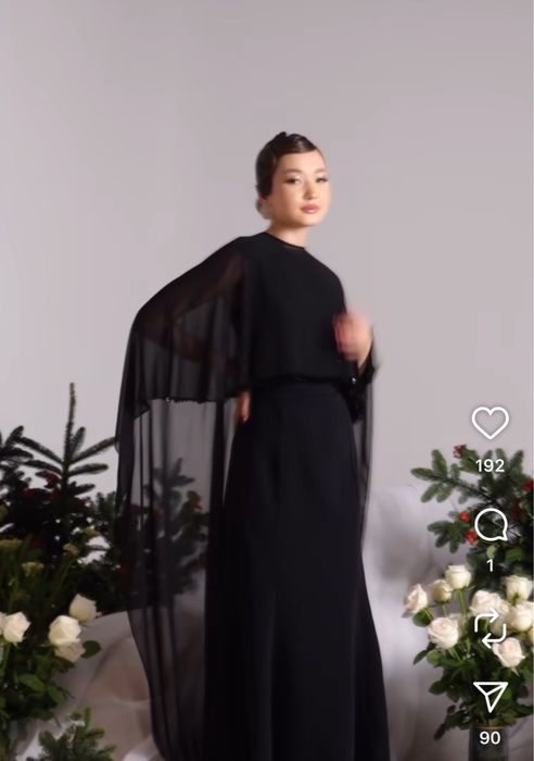 Вечернее платье со шлейфом