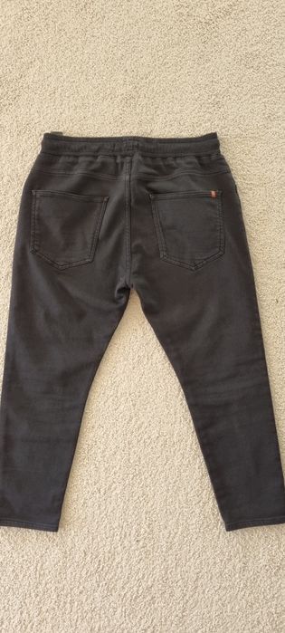 Pantaloni barbati zara