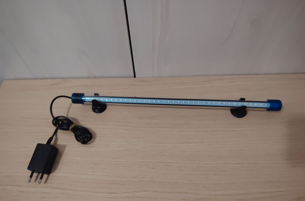Lampă LED pt acvariu 40 cm
