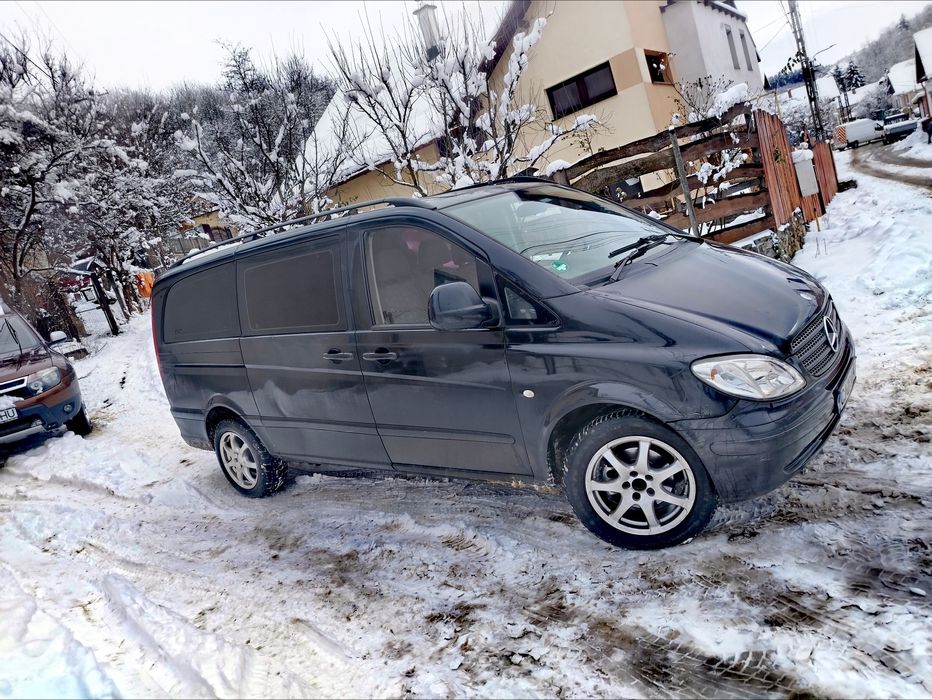 Vând Mercedes vito autoutilitara motor de 3000 cm