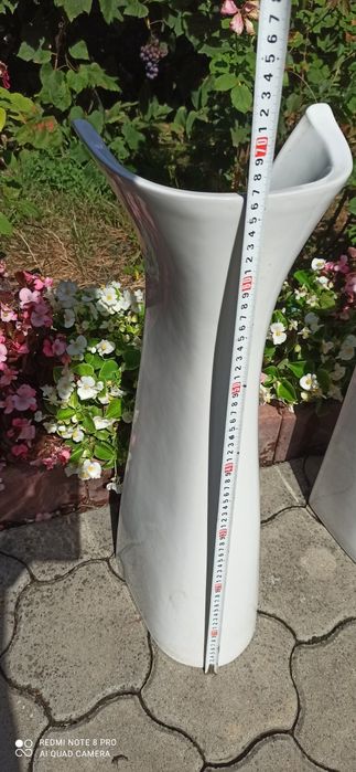 Vând picior (piedestal) baie