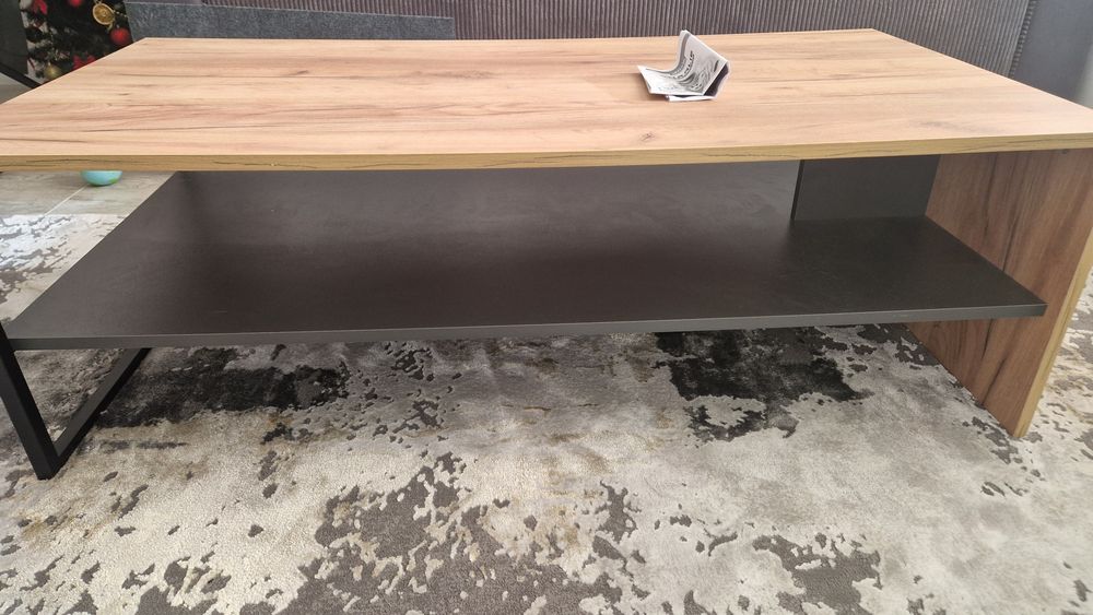 Холна маса, голяма