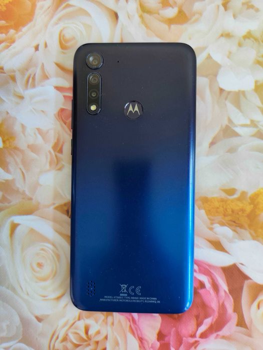 Продавам Motorola Moto G8 Power Litet