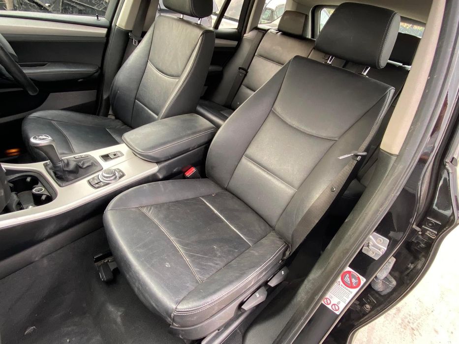 Dezmembrez BMW X3 F25 X-Drive M Pack 2.0d N47 ,manual,Navi,piele
