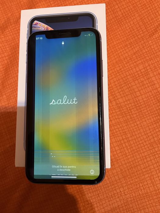 iPHONE XR 256 GB - albastru