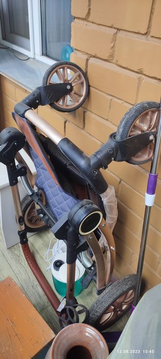 Продам коляску Текнум 2 в 1