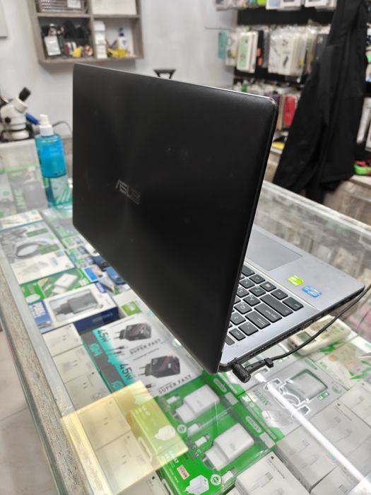 Продам Ноутбук Asus