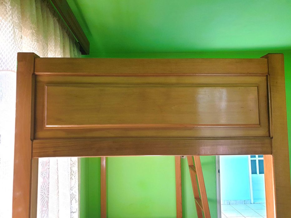 Pat etajat din lemn masiv de tei 90x200 cu saltele