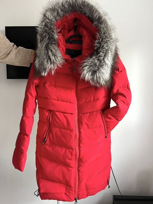 Geaca de iarna cu guler de blana naturala marimea S