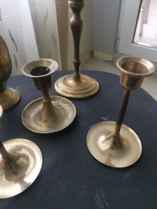 Месингови свещници и ваза