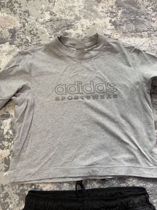 Vand lot haine potrivite pentru mar S