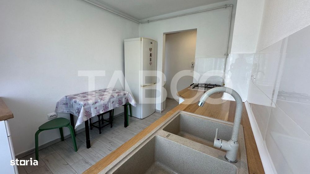 Apartament  2 camere decomandat 45 mpu mobilat  zona Terezian Sibiu