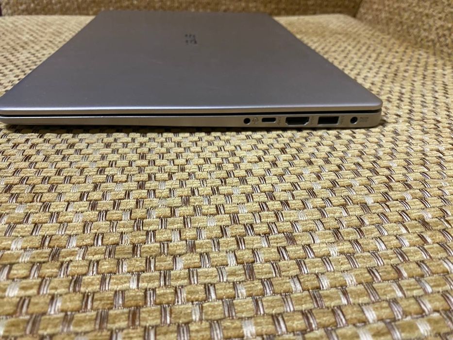 Продам ноутбук от Asus, полностью рабочий
