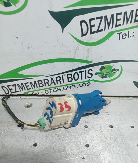 Switch pedala frana Ford Focus a 2-a generatie