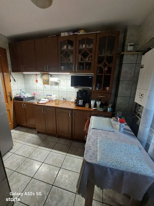 Apartament cu 3 camere