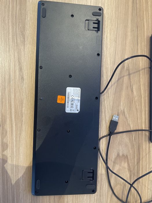 Клавиатура Genius SlimStar Q200, Black, USB