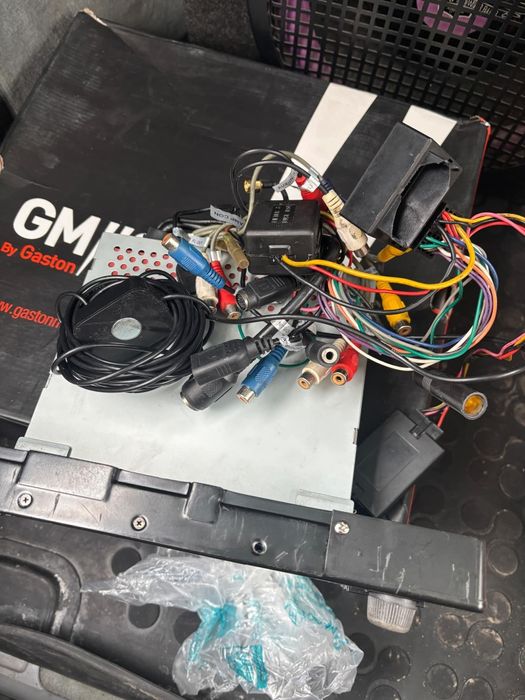 BMW X5 навигация Dynavin