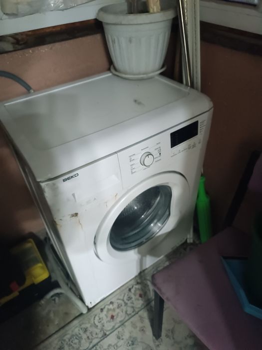 Стиральная машинка автомат