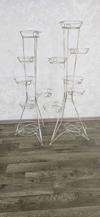 Подставки под светы