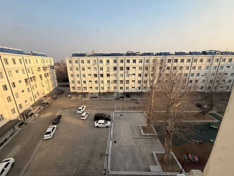 Продается экобазар 2 х ком Новострйока метро