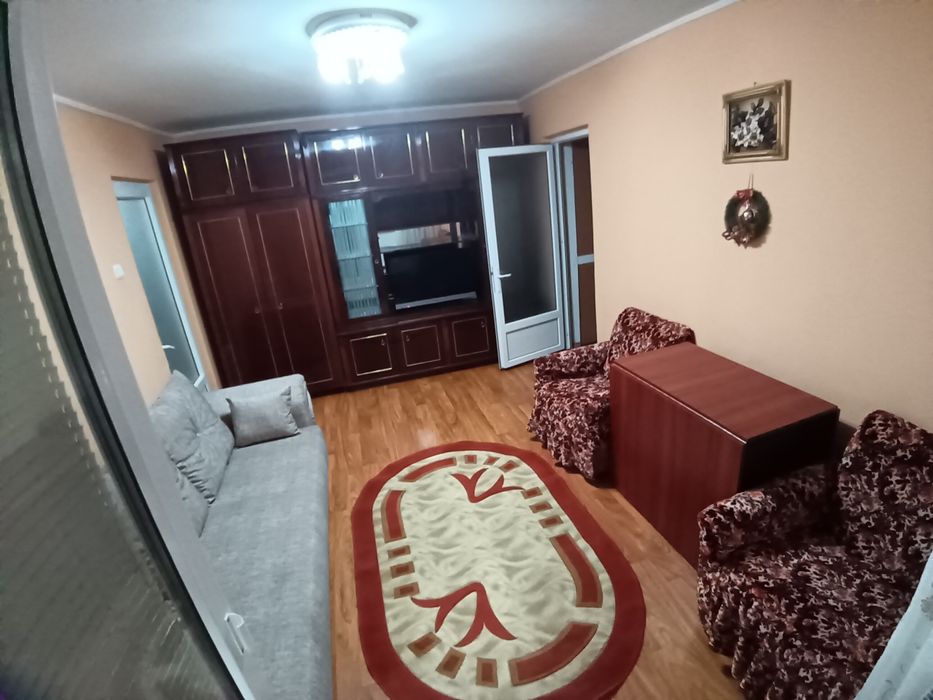 Închiriez apartament 2 camere