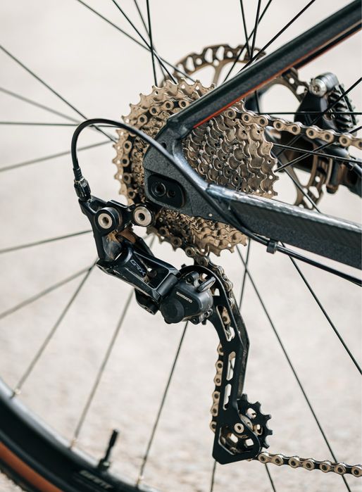 Велосипед Giant Revolt 2