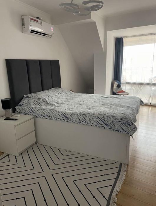Дава се под наем Тристаен апартамент в Пловдив, Център - 122 кв.м за 850 € - Снимка #7