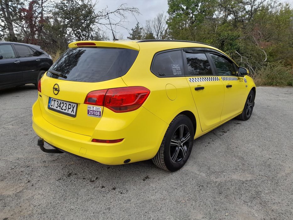 Opel Astra J TAXI