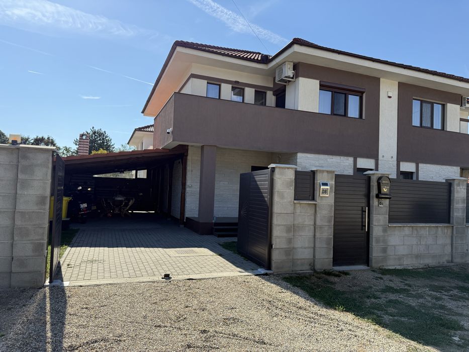 Vand duplex deosebit în cartierul Militari Lugoj!
