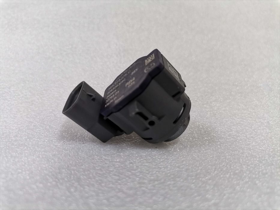 1EA919275C Нов Парктроник Audi VW Skoda Seat