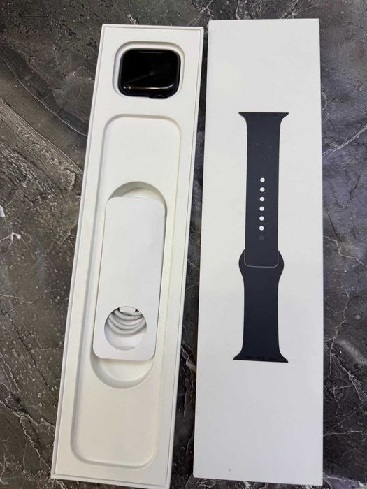 Apple Watch Series SE 40mm (г Астана, ул Сыганак 54) Л: 124/7808