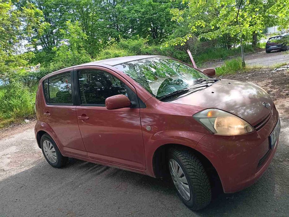 Daihatsu Sirion 2006 год.