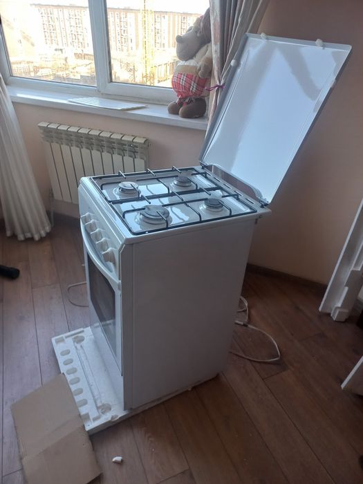 Продаётся газовый плита