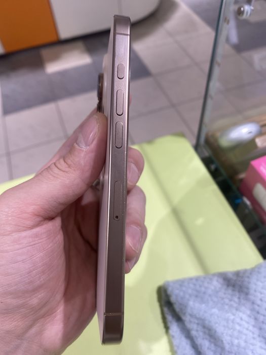 iPhone 16 pro 256g akb 100%