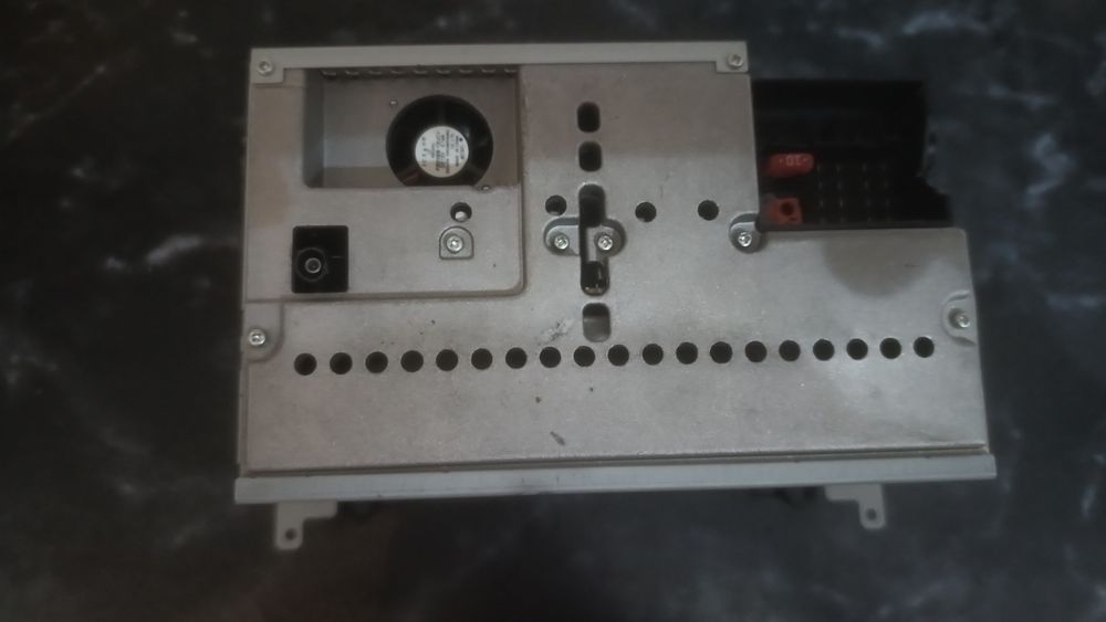 CDplaiyer Mercedes Vito w639